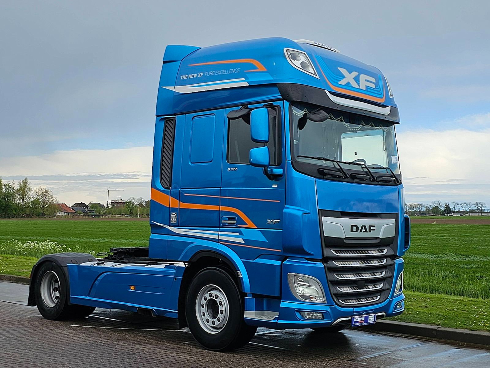 contact page header image