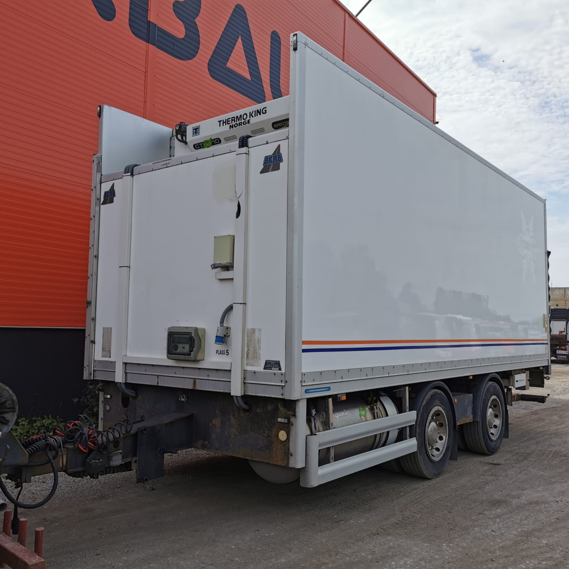 machine main image